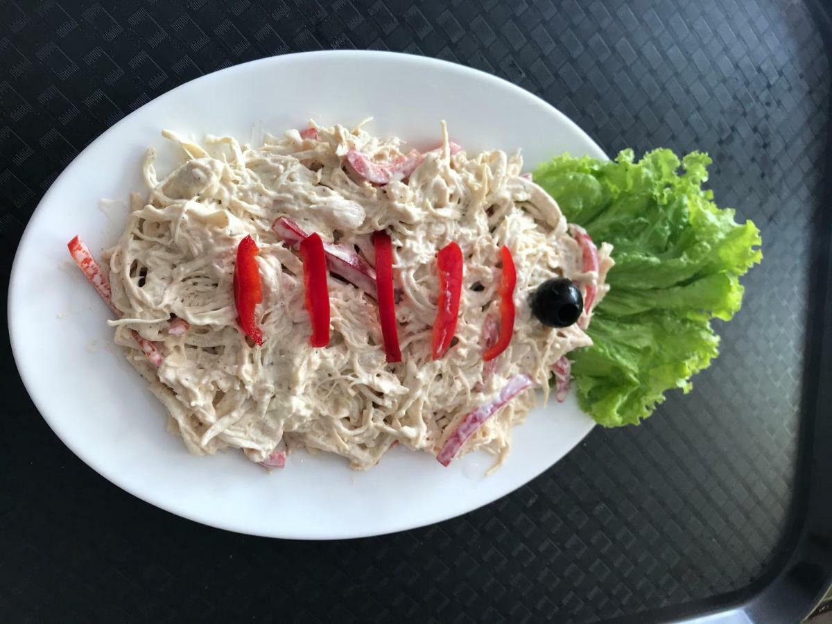 Hotel Buta 巴统 外观 照片